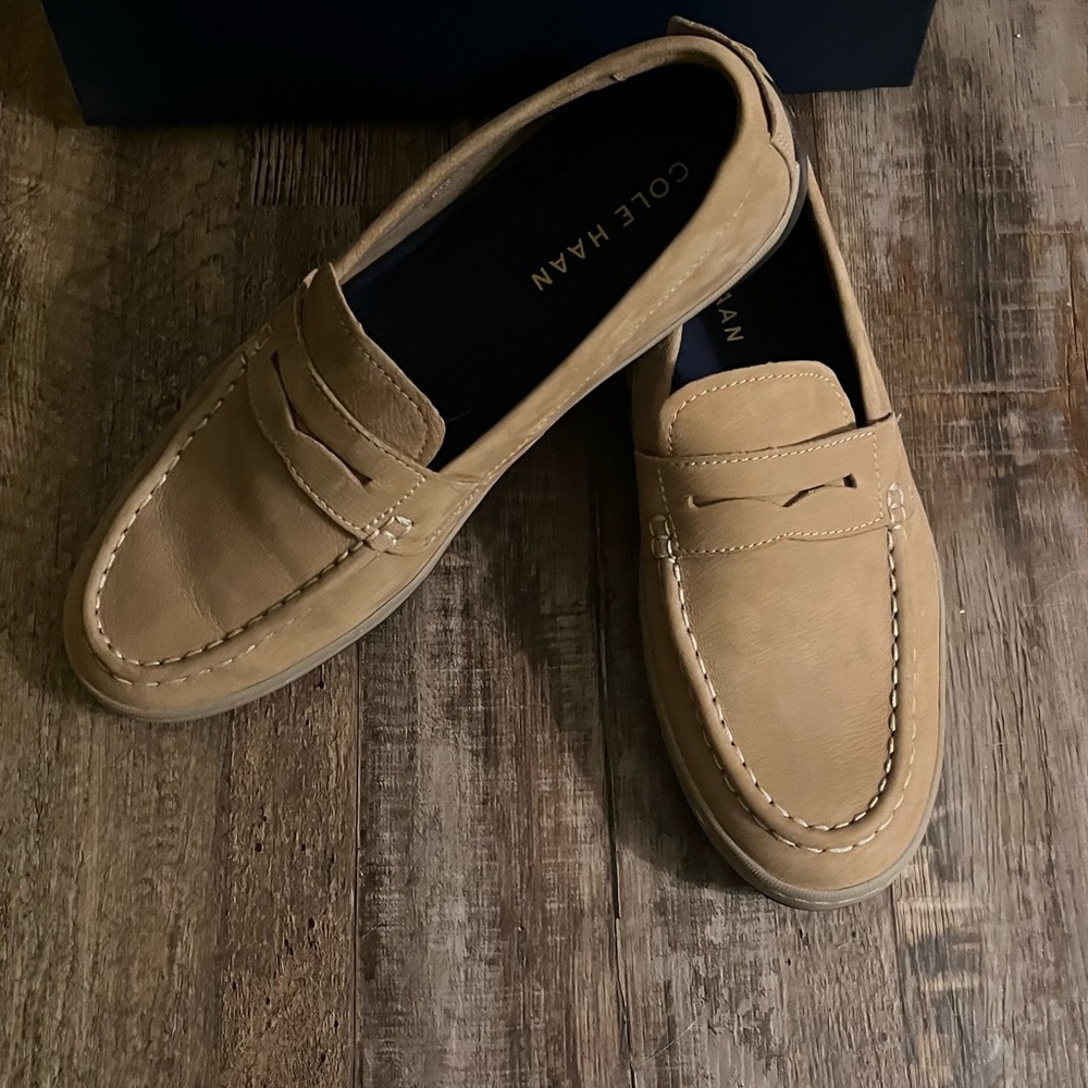 EUC! Cole Haan Claude Penny Loafer Amphora with box like new Size 9.5